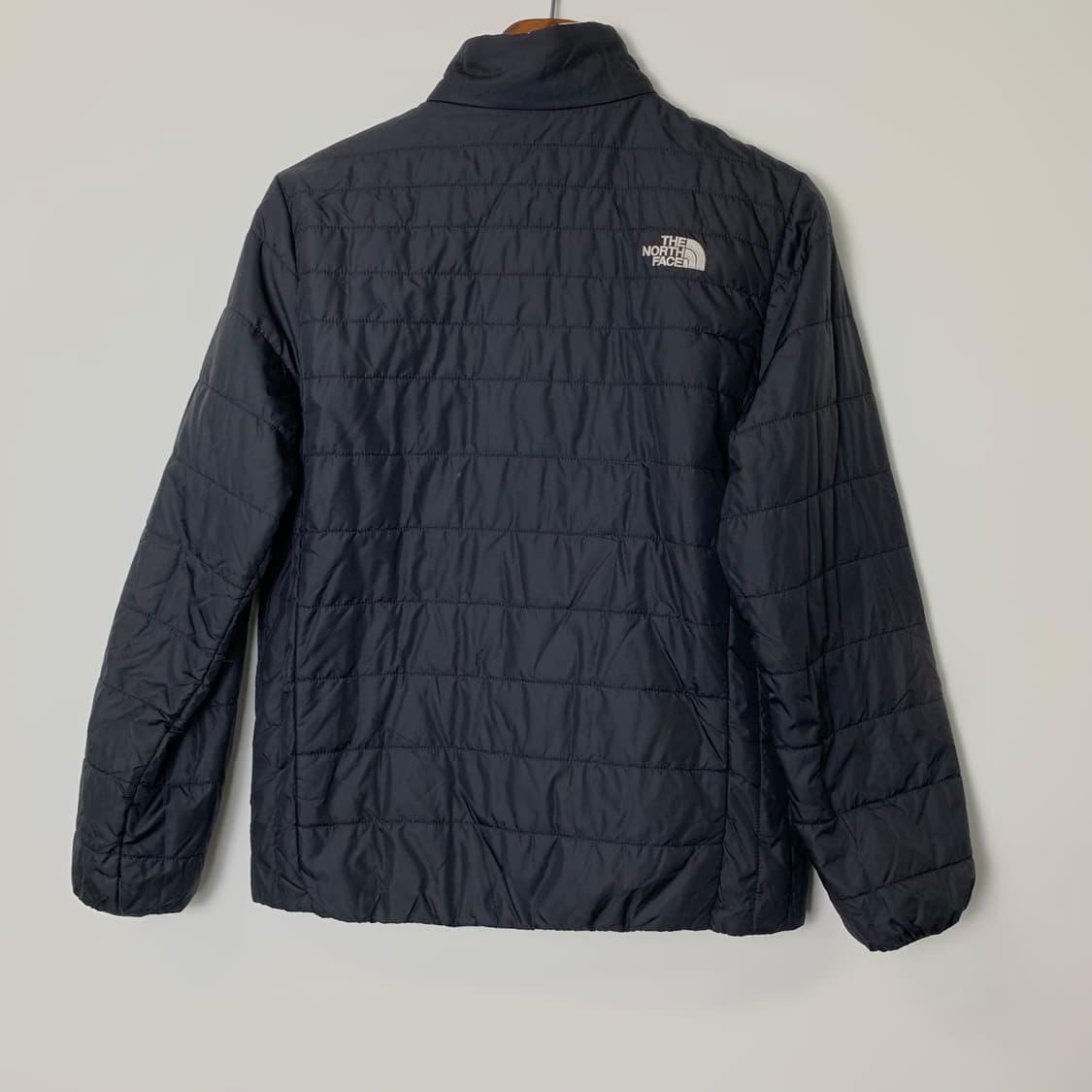 노스페이스 리버시블 블랙 경량 패딩  상품이미지4