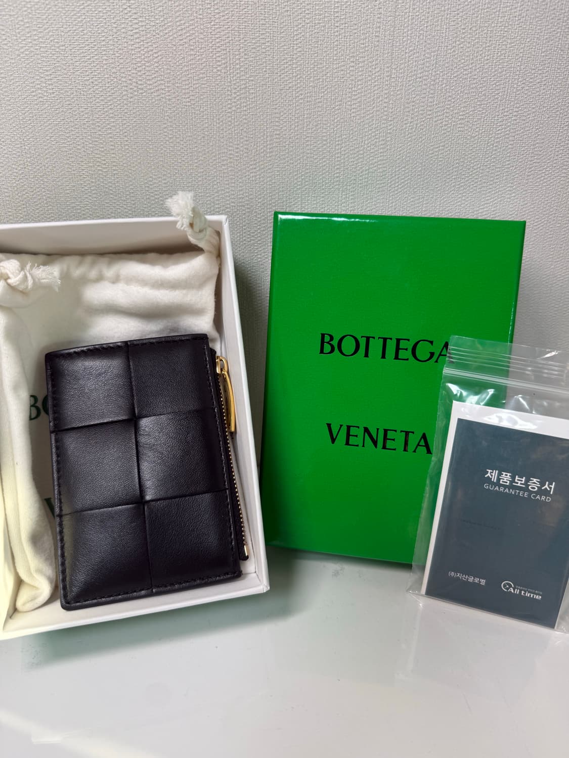 보테가베네타 카세트 카드지갑 상품이미지1