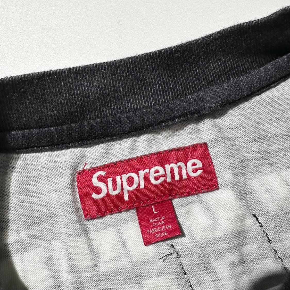 슈프림 스카이라인 시퀸 롱슬리브 티셔츠 상품이미지4