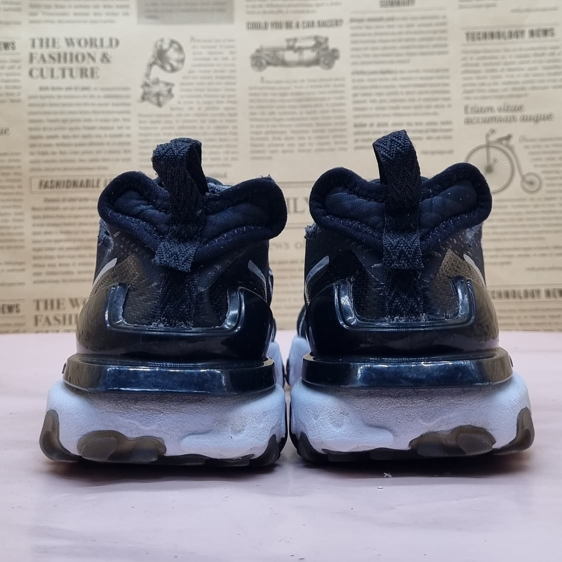 나이키 리액트 비전 에센셜 여성운동화235  상품이미지4