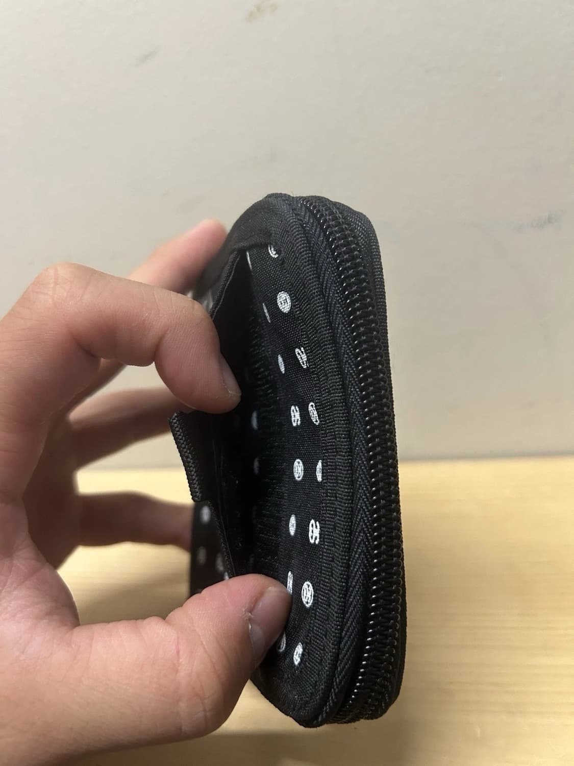 스투시 SS 모노그램 지퍼 반지갑 상품이미지3