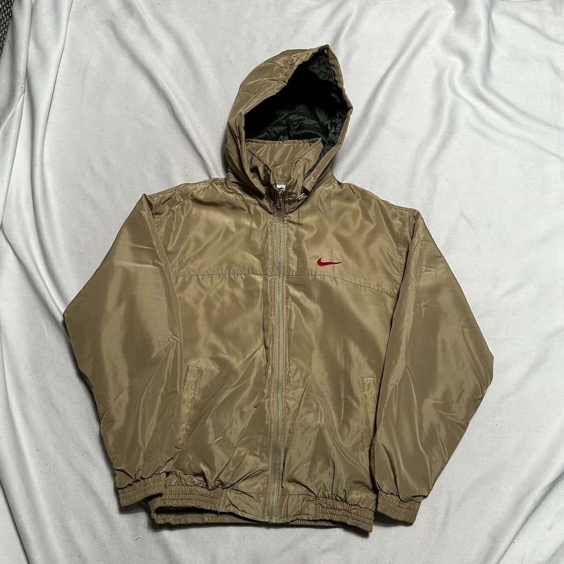 100 나이키 올드스쿨 베이지 점퍼 상품이미지2