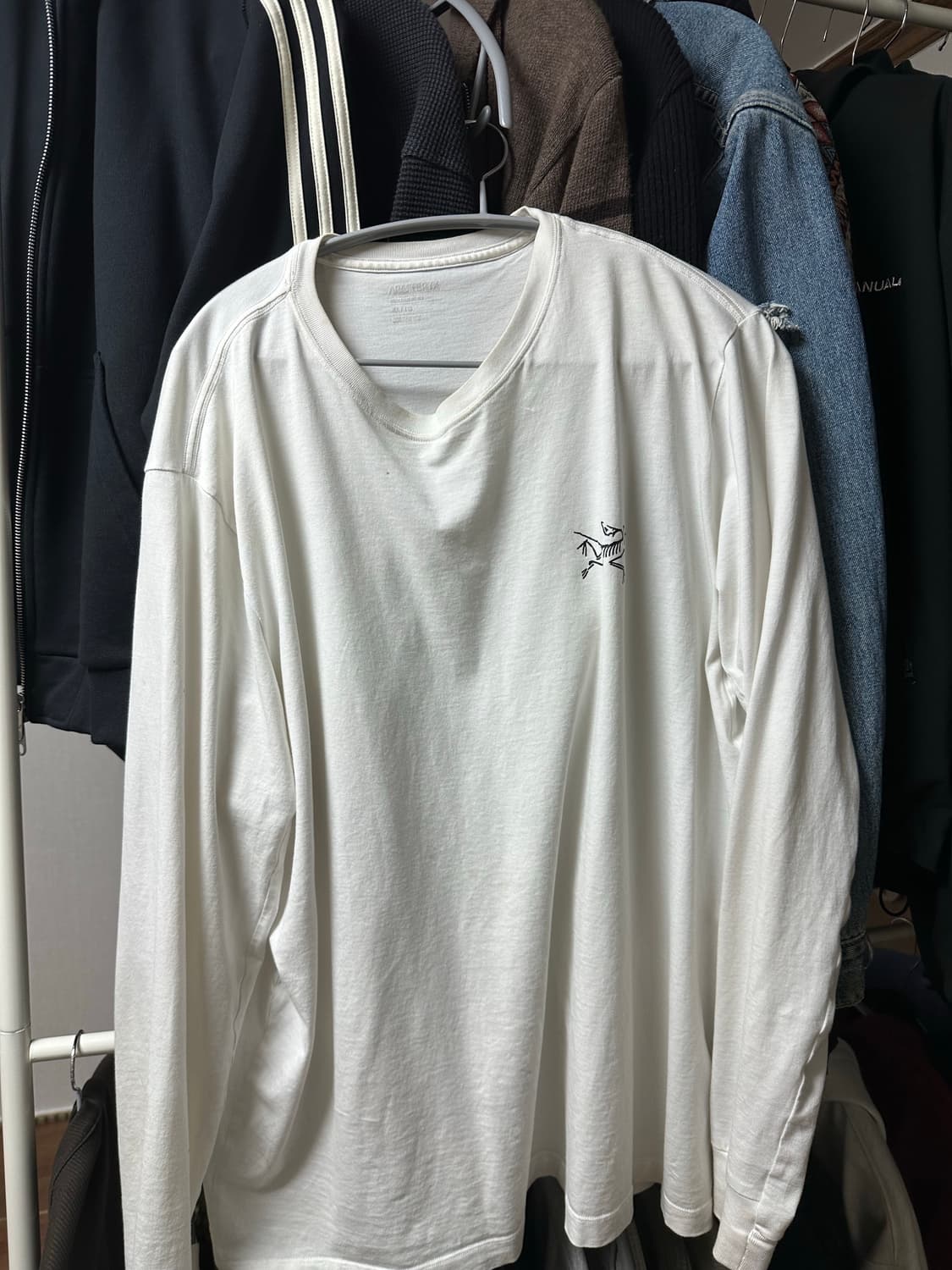 아크테릭스 롱슬리브 상품이미지2