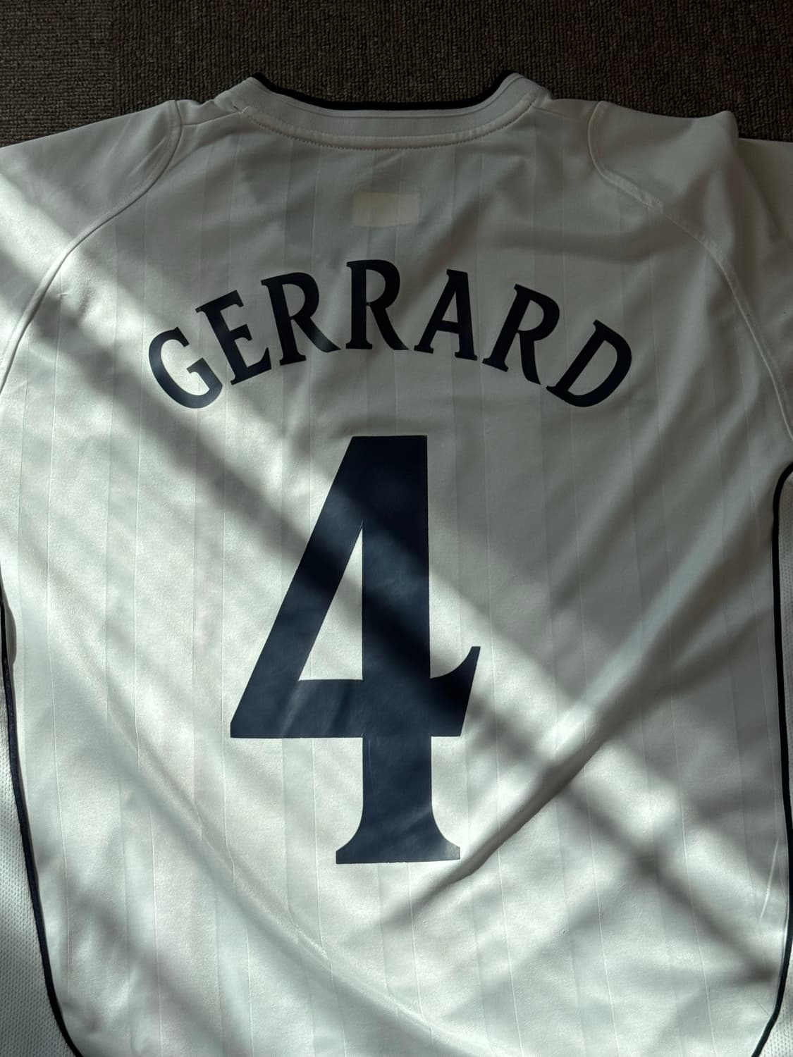 엄브로 잉글랜드 유니폼 / 스티븐 제라드 상품이미지2