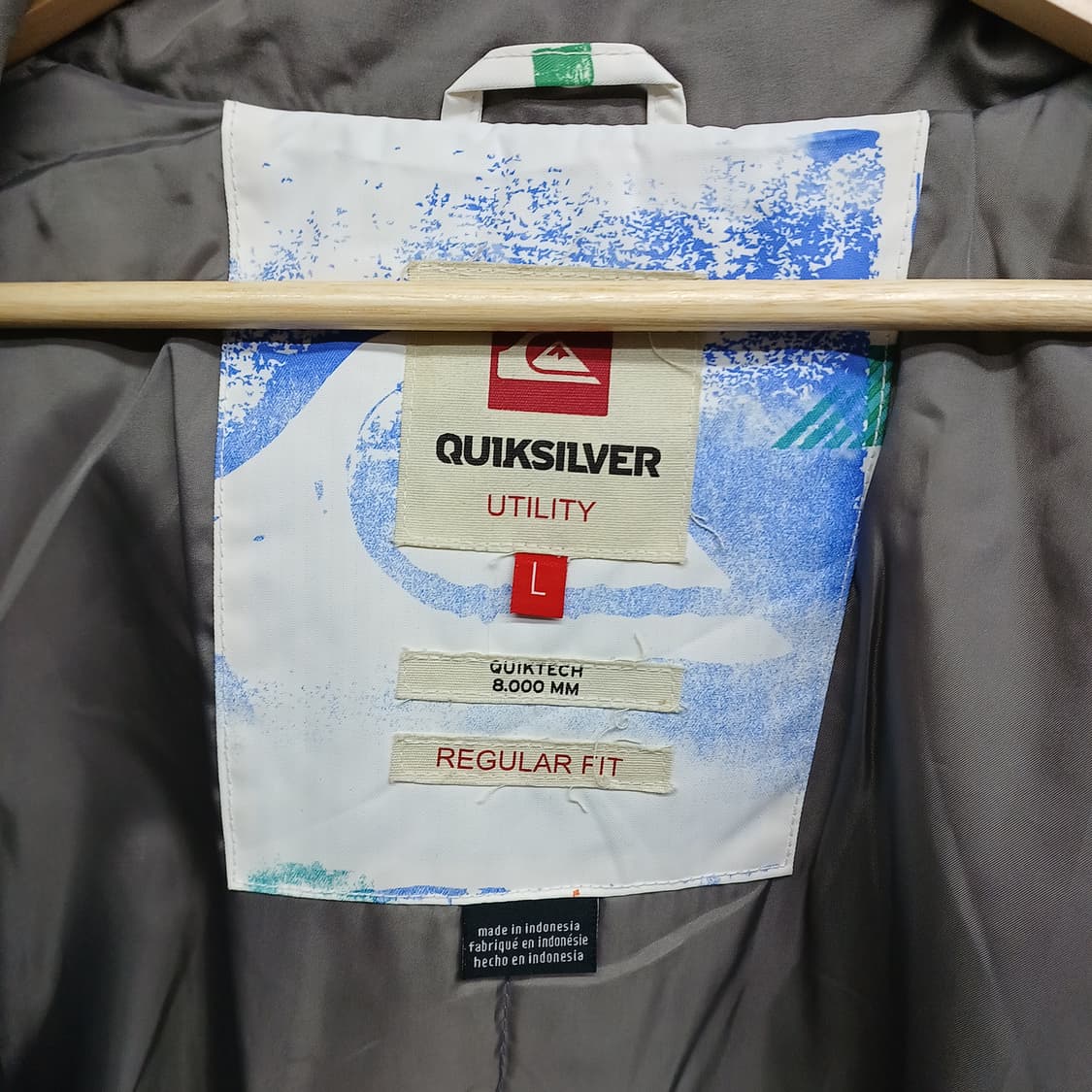 퀵실버 비비드 프린트 보드/스키복 레귤러핏 L
               상품이미지4