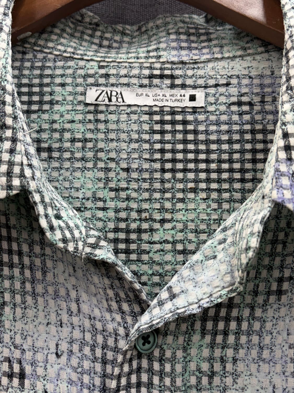 자라 zara 픽셀 프린트 셔츠 라이트 그린 반팔 XL 상품이미지3