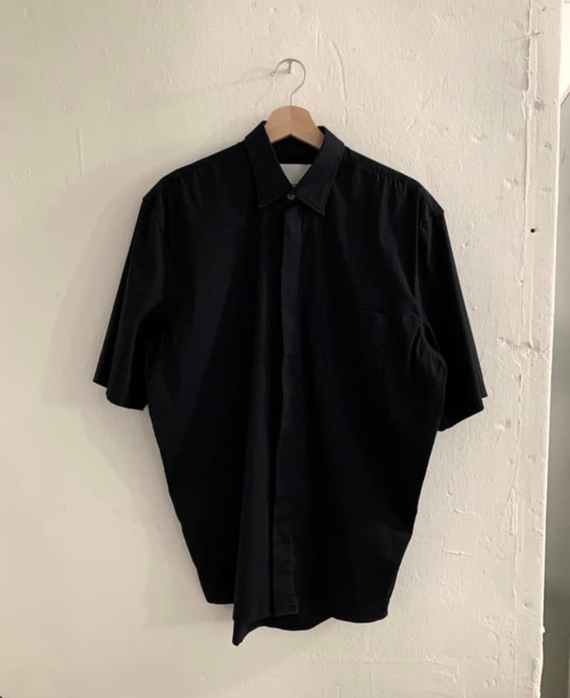 마르지엘라 x 10 꼬르소꼬모 하프 셔츠 상품이미지1