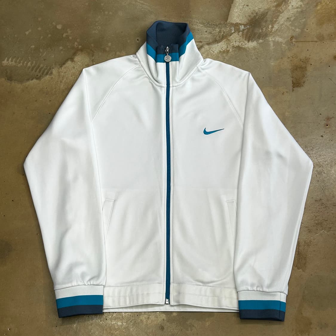 L 나이키 화이트 트랙탑 상품이미지2