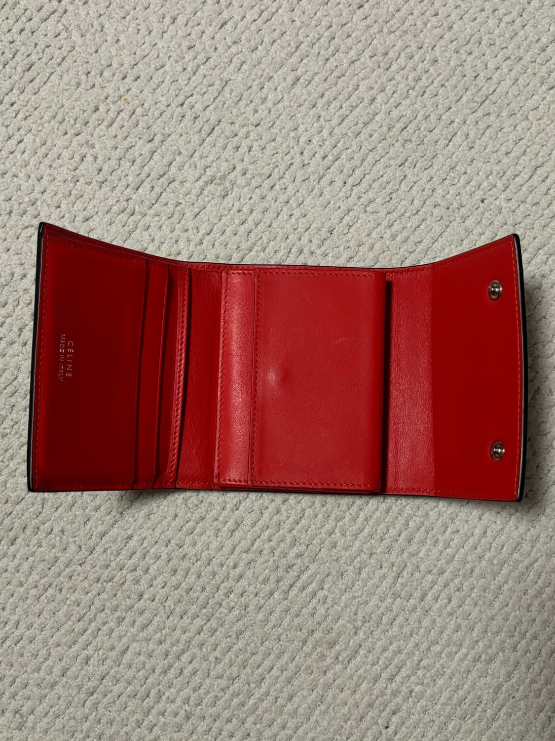 셀린느 스몰 폴디드 멀티 펑션 지갑 상품이미지7