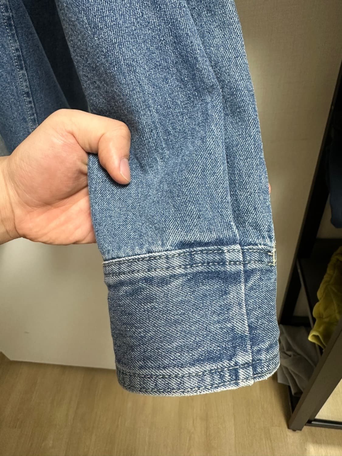 [48]우영미 데님 깃털 백로고 셔츠 블루 상품이미지4