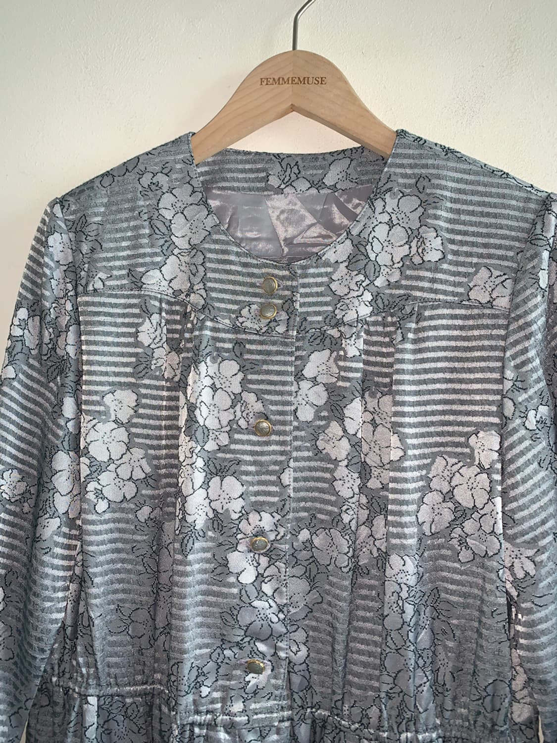 Oriental pattern gold button dress  상품이미지3