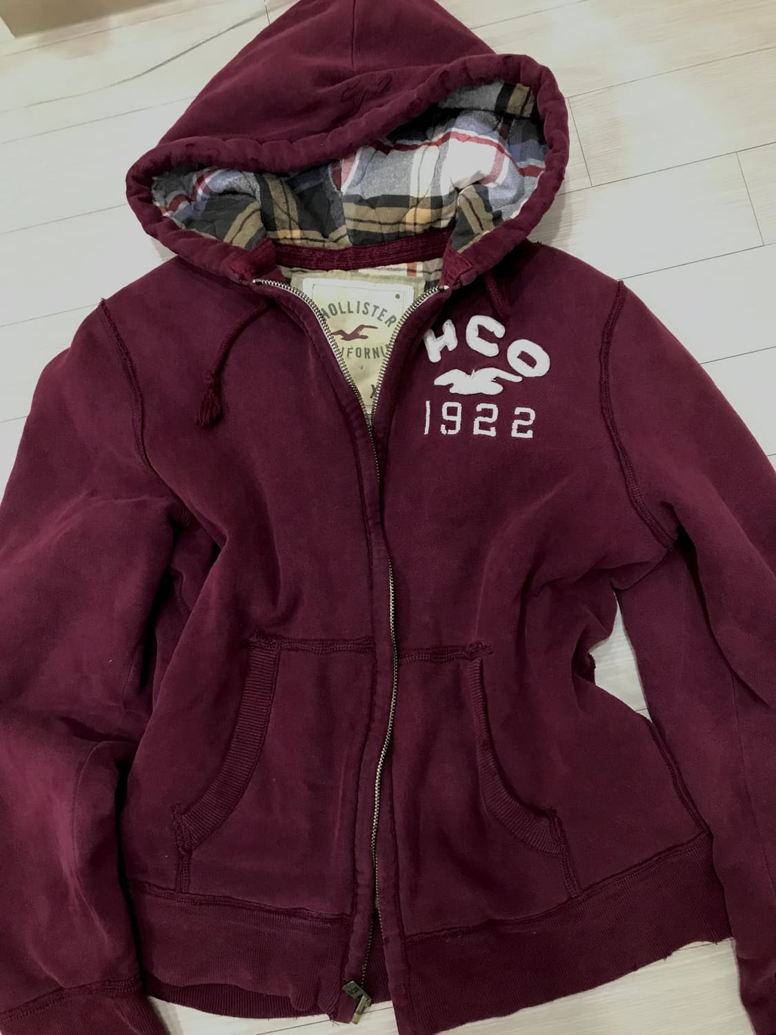 홀리스터 버건디 후드집업 상품이미지1