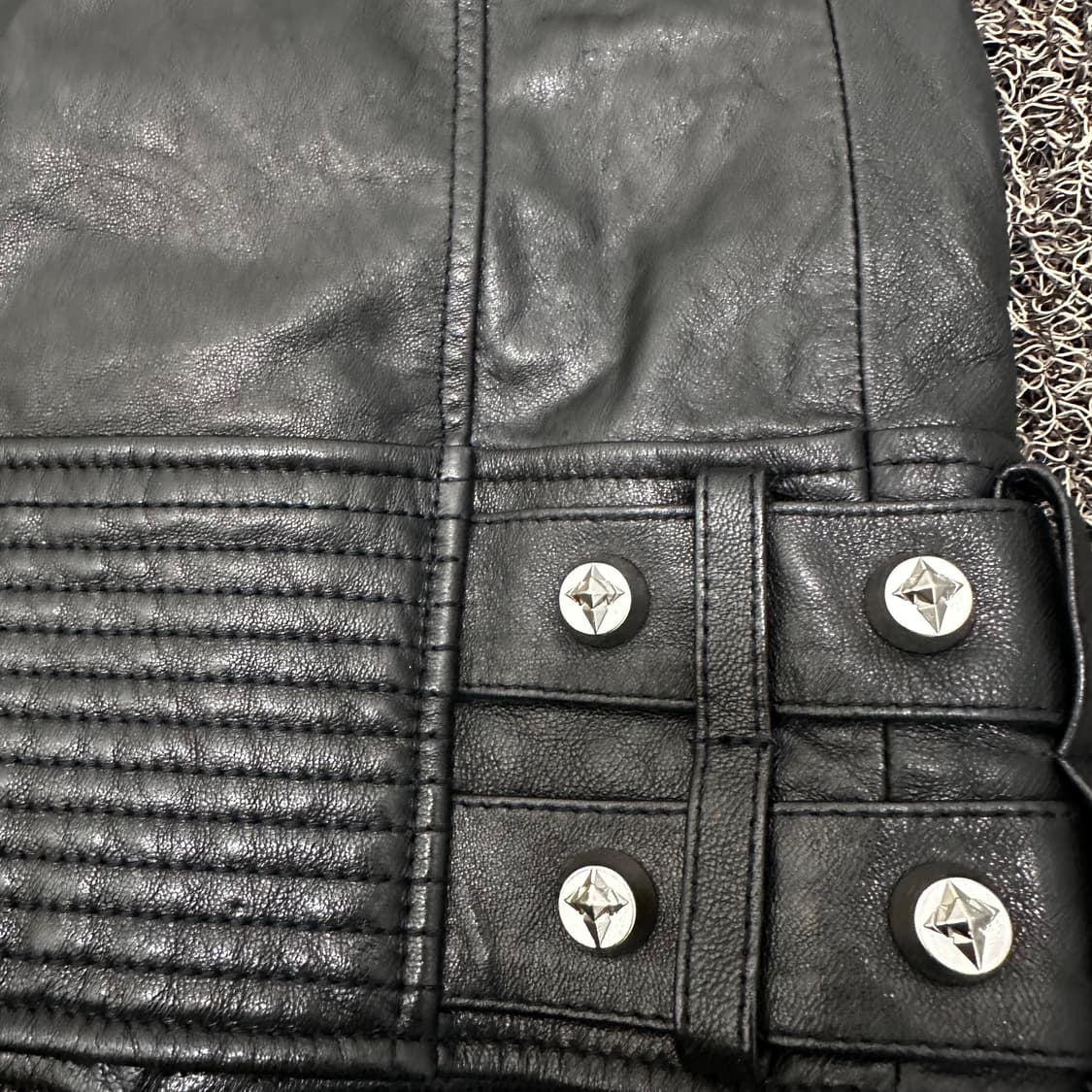 패리스힐튼 여성 양가죽 베스트 조끼 블랙 55사이즈 상품이미지8