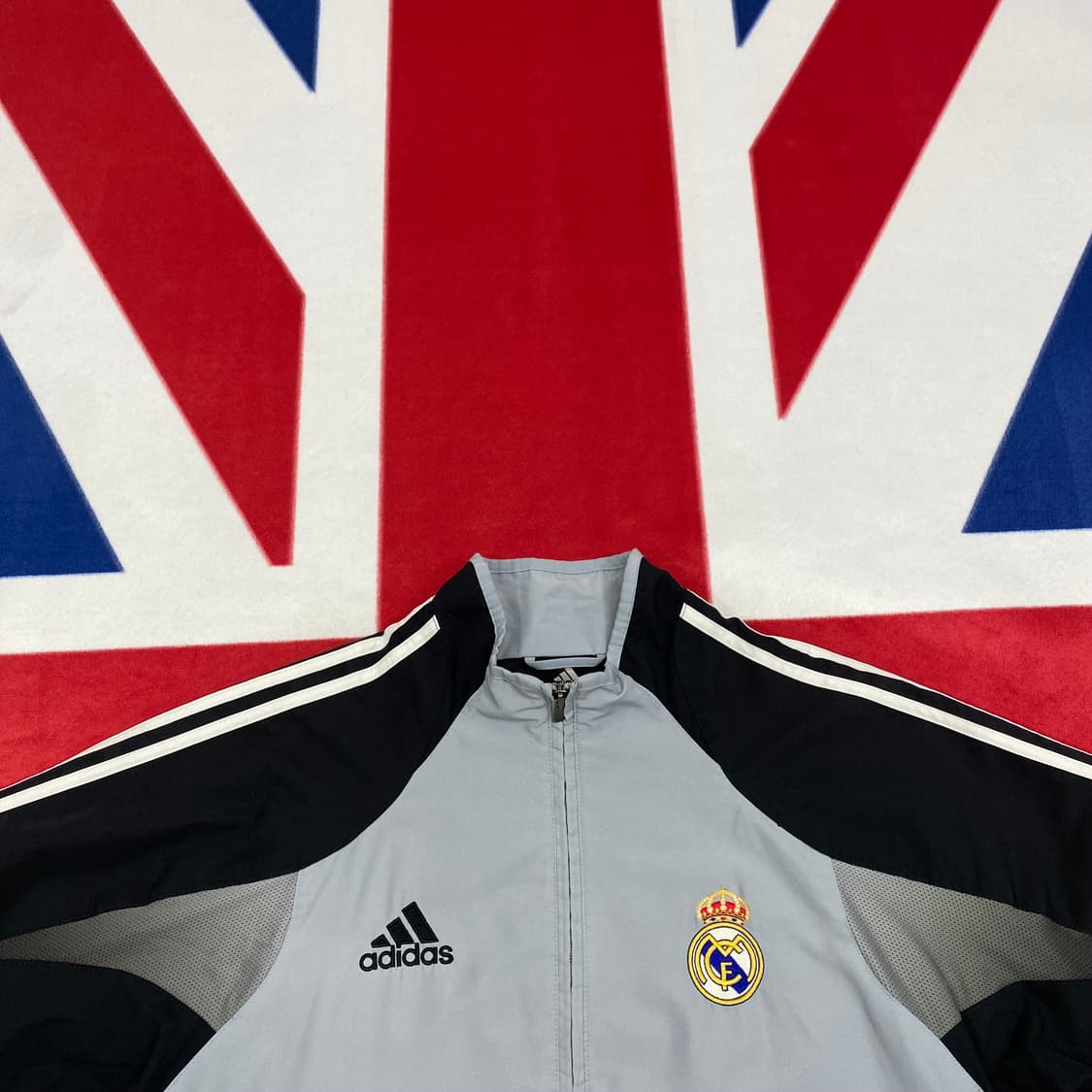 04-05아디다스 레알마드리드 바람막이 90 실측 M  상품이미지5