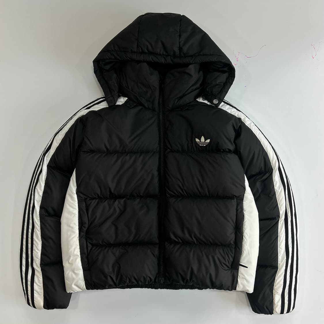 Adidas 아디다스 블록다운 삼선 흰검 블랙패딩 상품이미지3