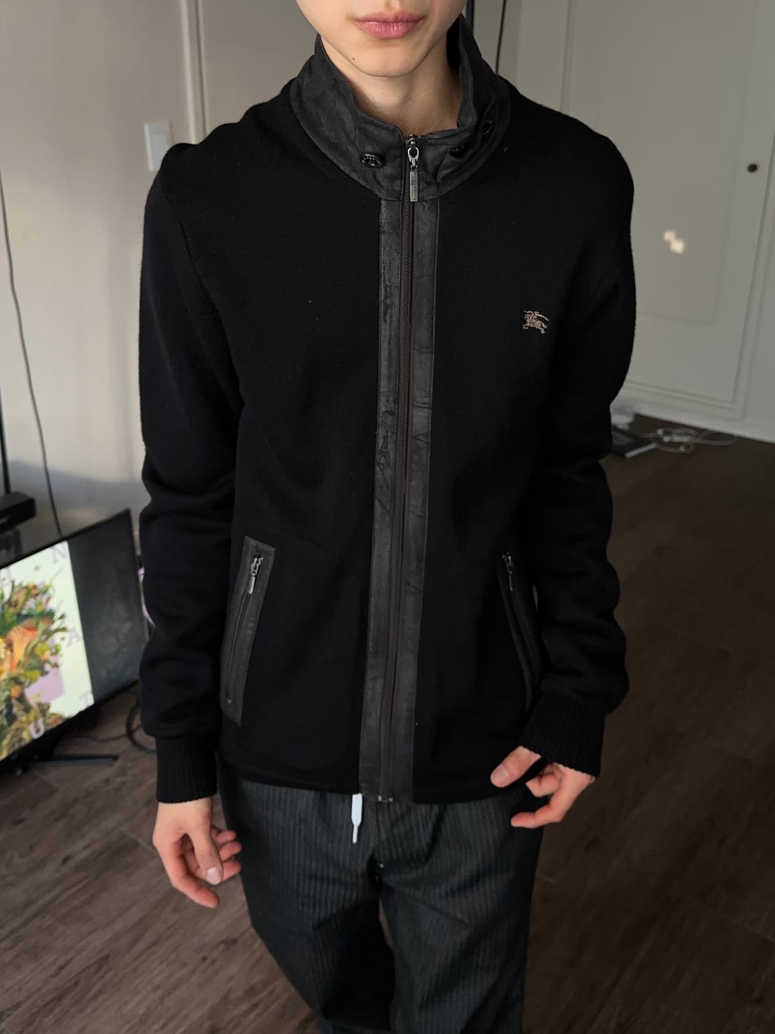 Burberry Black Label 레더 디테일 니트 집업 상품이미지2