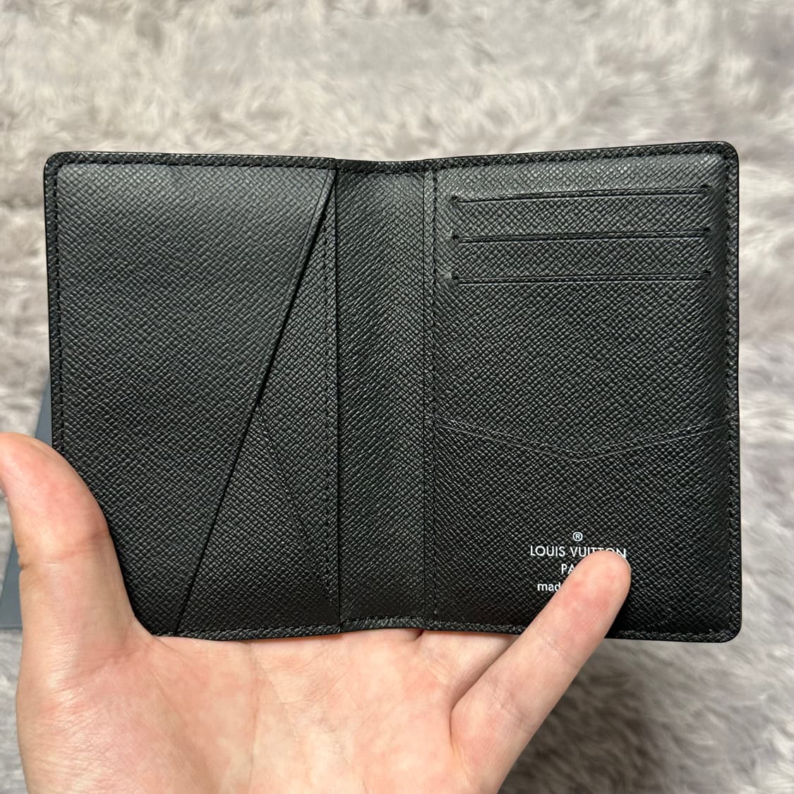 [한정판] 루이비통 이클립스 라이츠 오거나이저 카드지갑 멀티컬러 상품이미지3