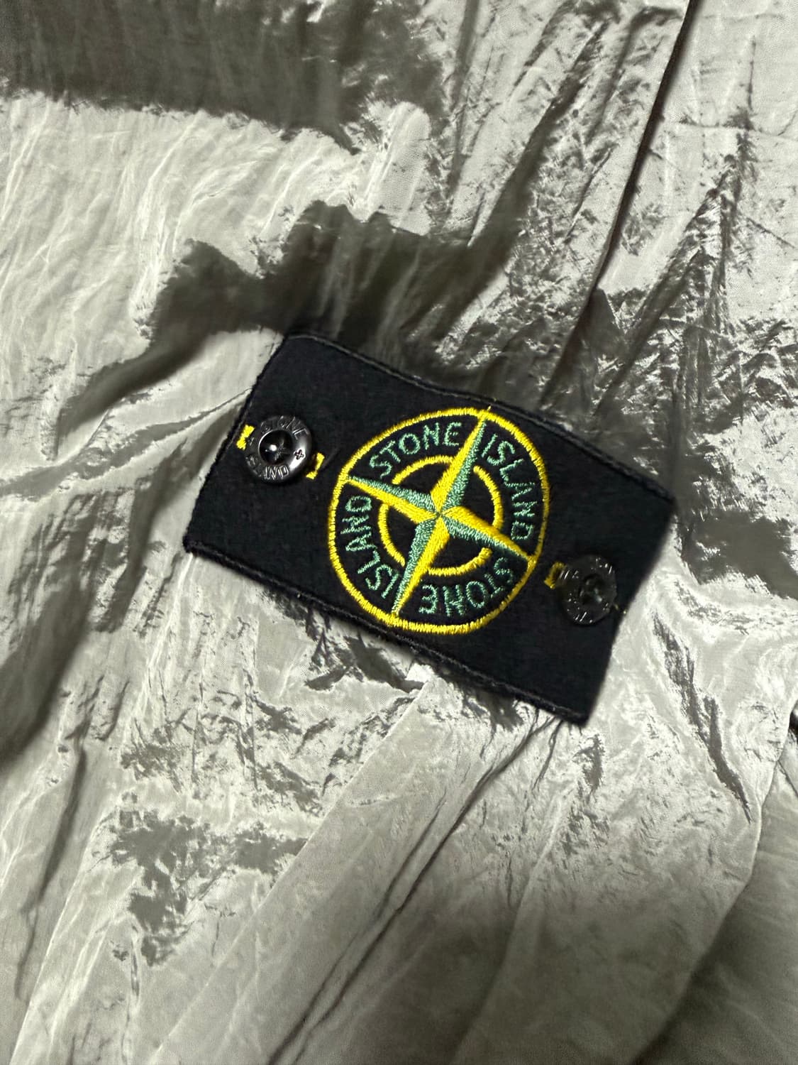 스톤아일랜드 22ss 나일론메탈 오버셔츠 아이스 XL 상품이미지2