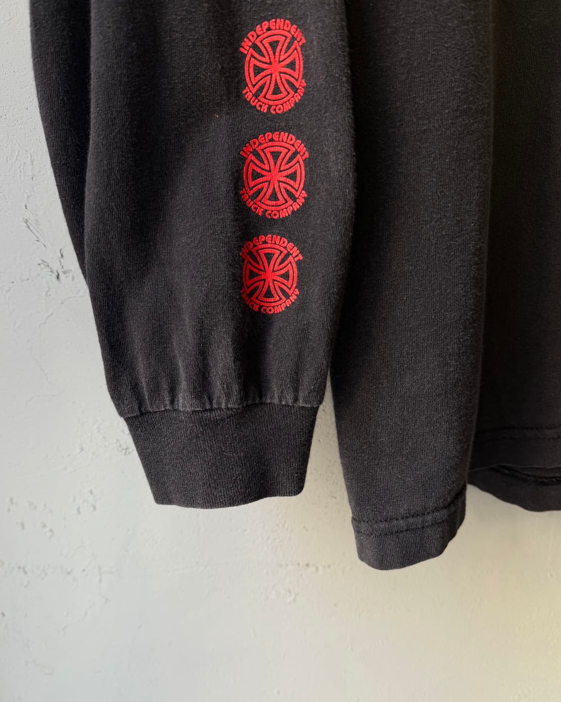 Independent trucks long sleeve 상품이미지3