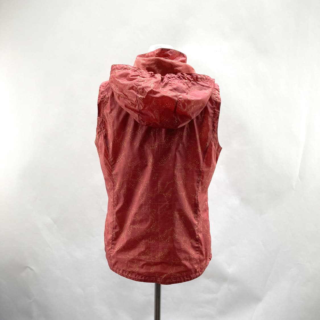 코오롱스포츠 여성후드바람막이조끼 100  상품이미지3