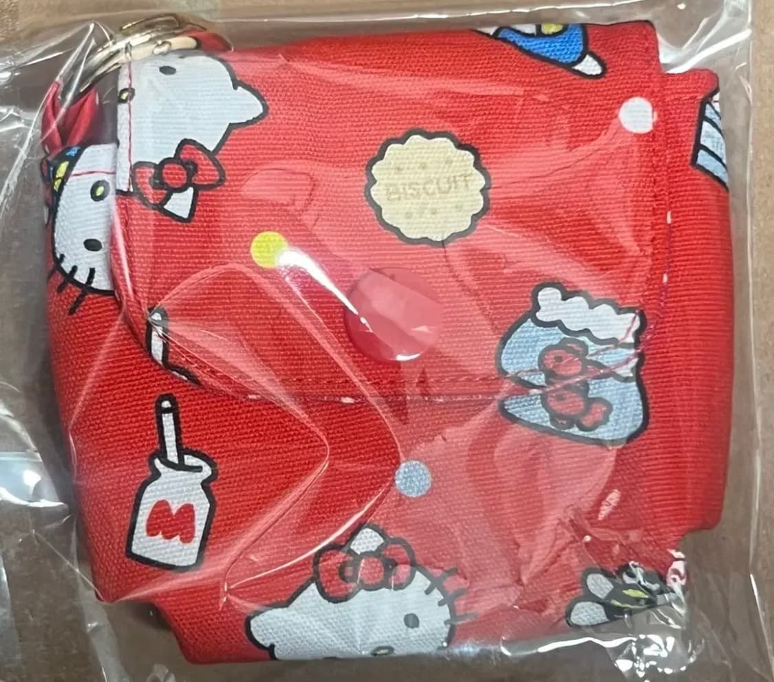 (새제품)헬로키티 패브릭 에어팟 케이스 상품이미지1