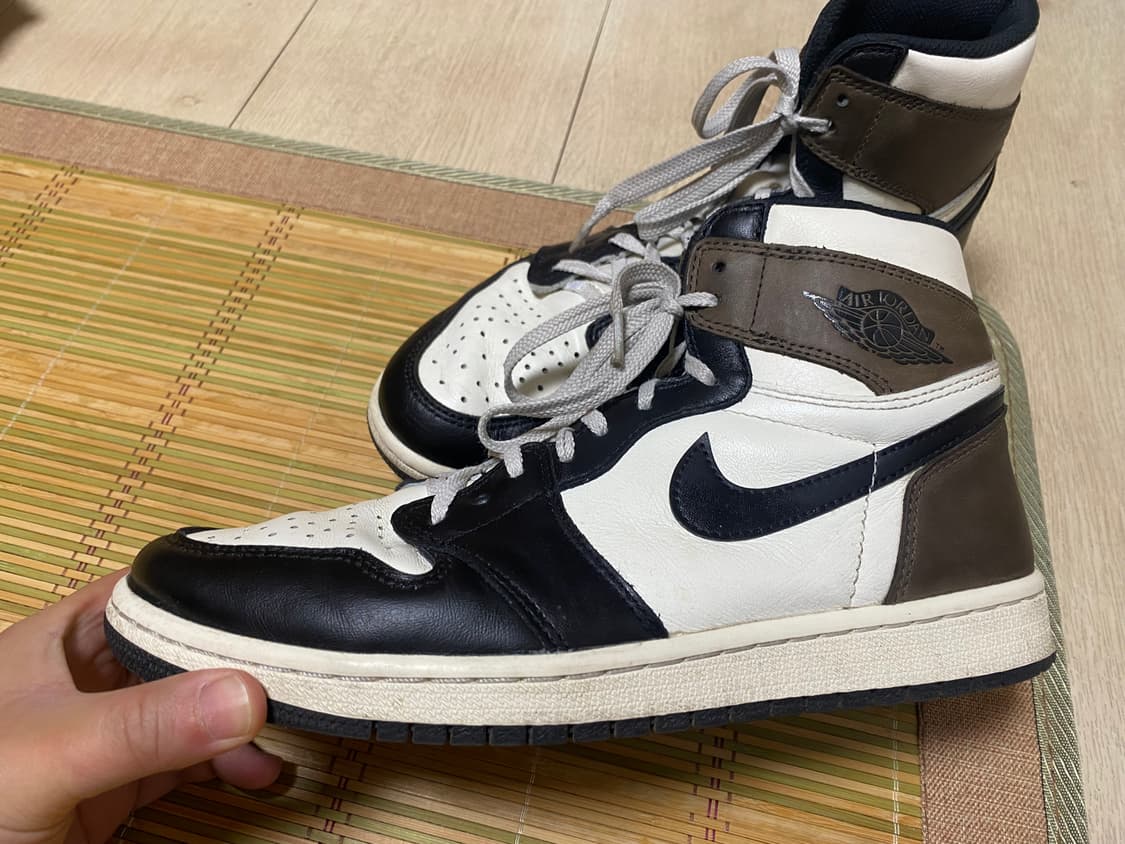 [NIKE] 나이키 에어조던 1 하이 다크모카 265사이즈 상품이미지2