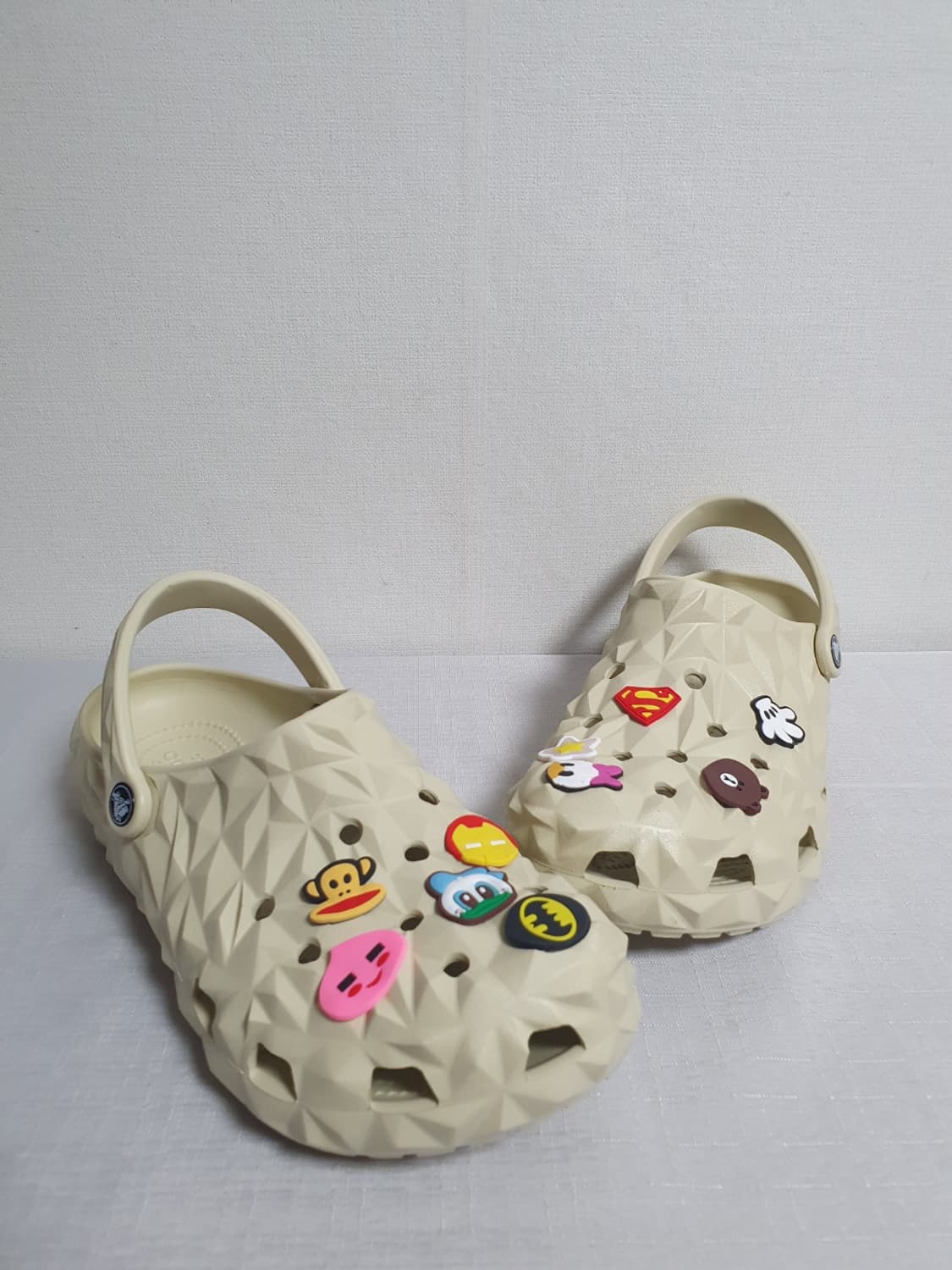 270mm 크록스 클래식 지오메트릭 클로그 베이지 M9 상품이미지2