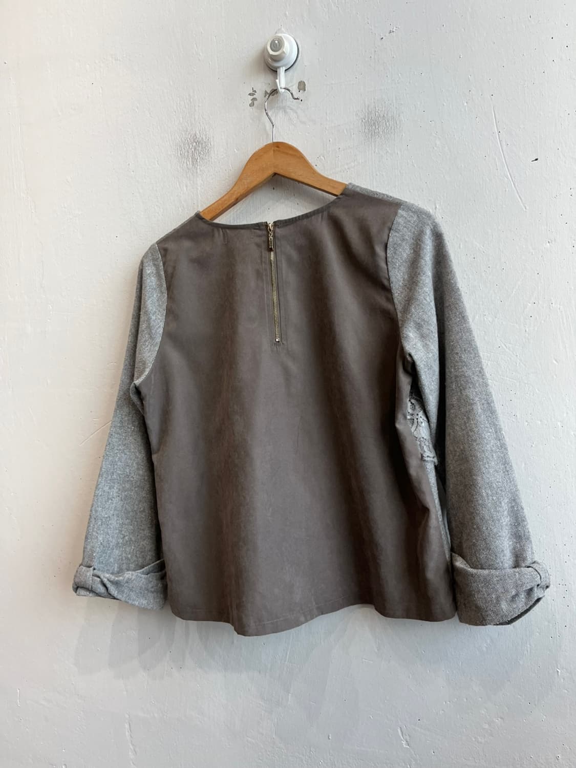 액시즈팜 레이스 크로쉐 블라우스 상품이미지2