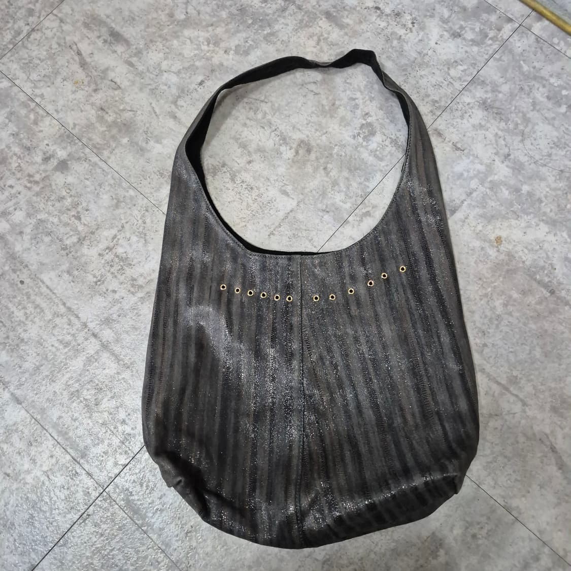 빈티지 가죽숄더백 상품이미지1