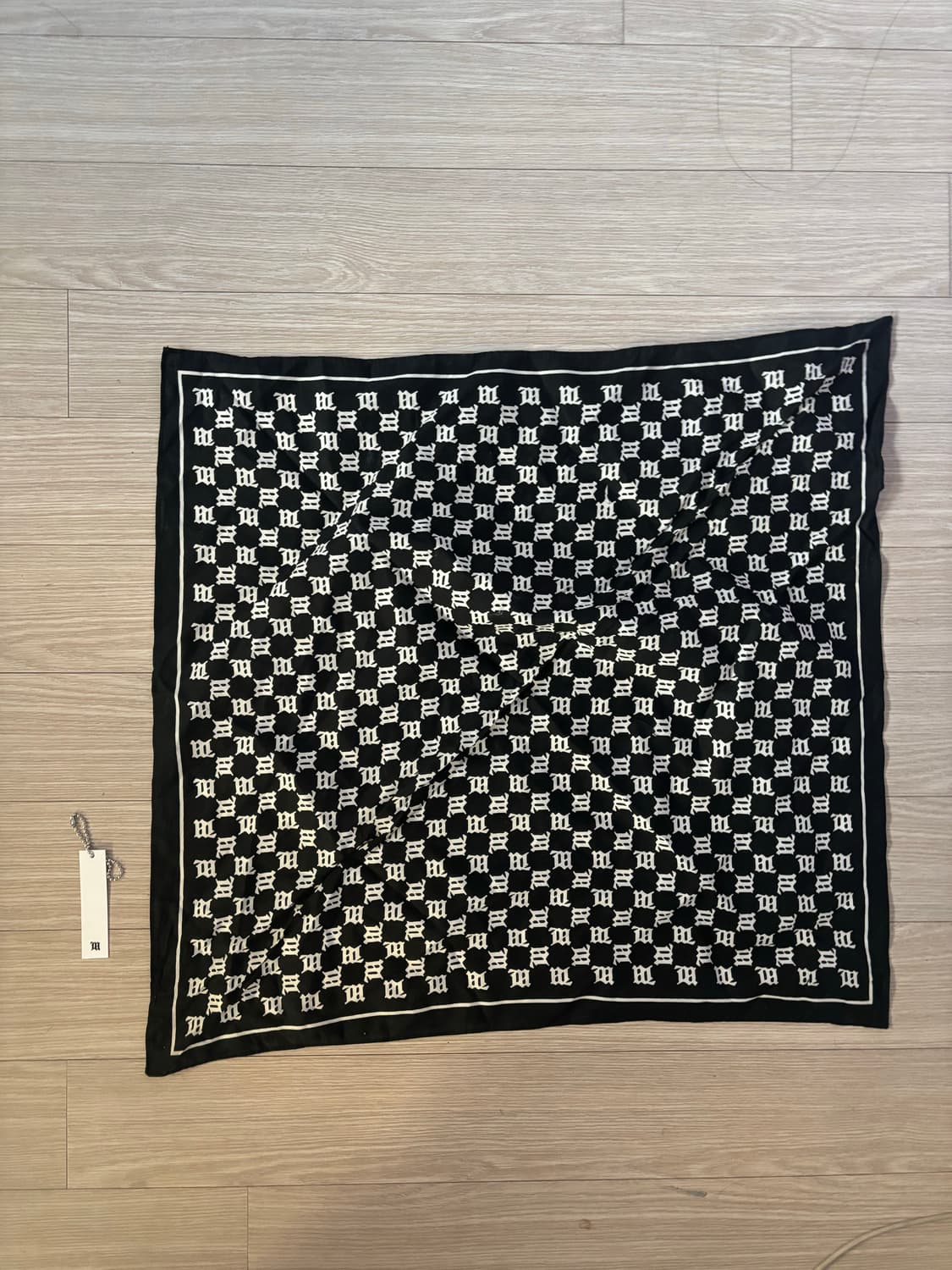 미스비헤이브 반다나 스카프 상품이미지2