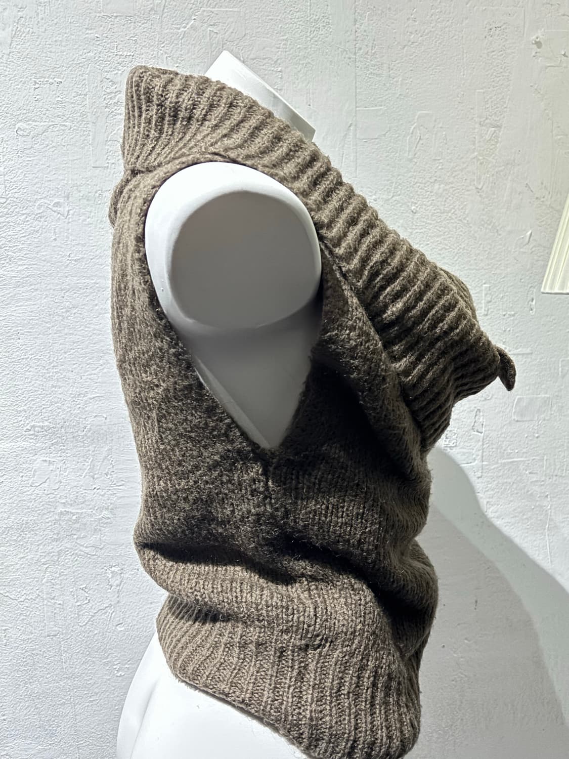 Draped Knit Vest 상품이미지5