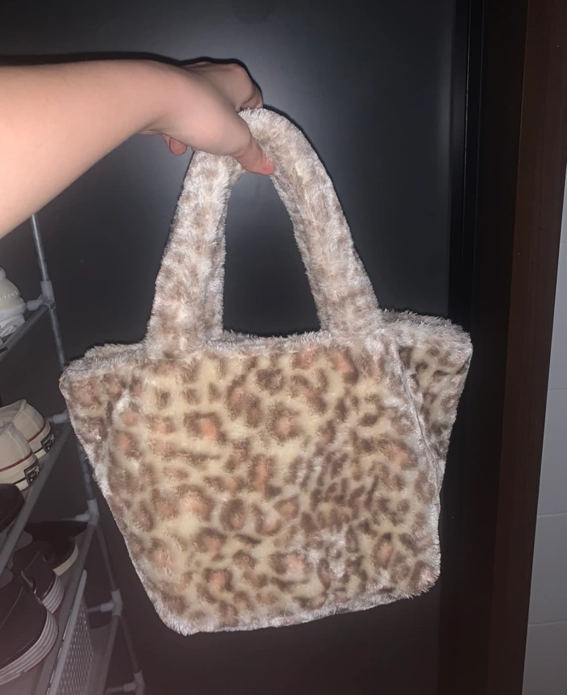 지젤깔 빈티지 호피 퍼가방 털가방 토트백 상품이미지1