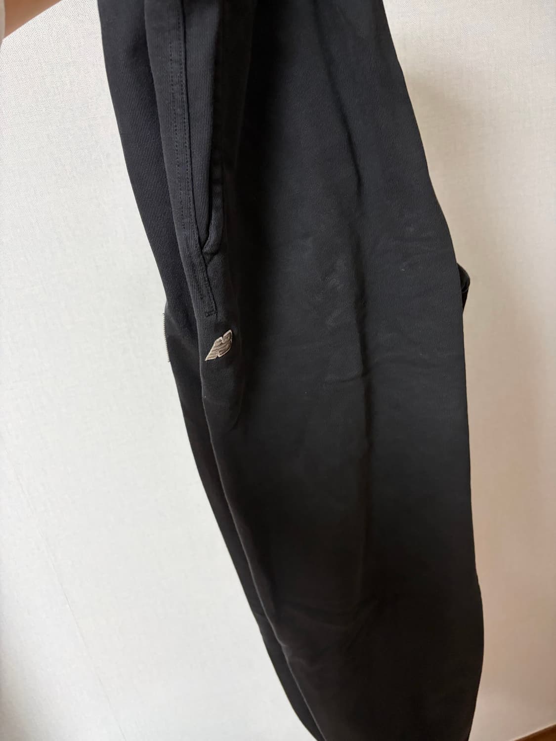 뉴발란스 빈티지 블랙 와이드 팬츠 상품이미지2