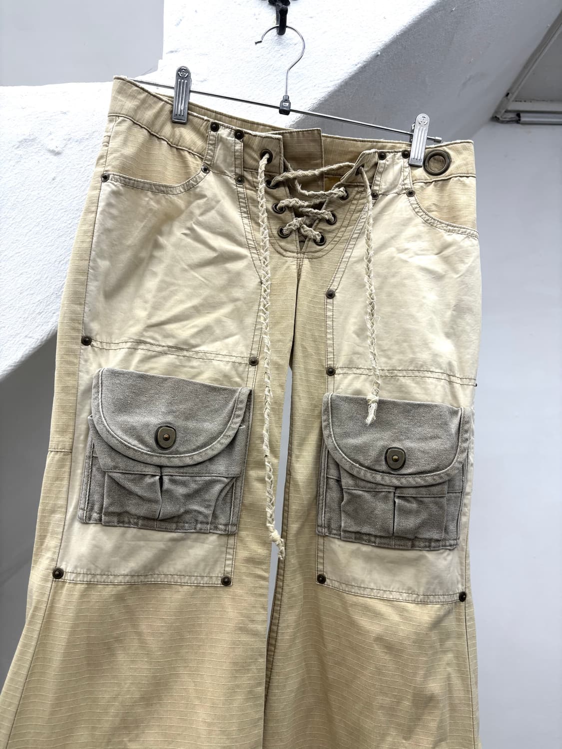 G.O.A desert nomad lace-up flared cargo  상품이미지4