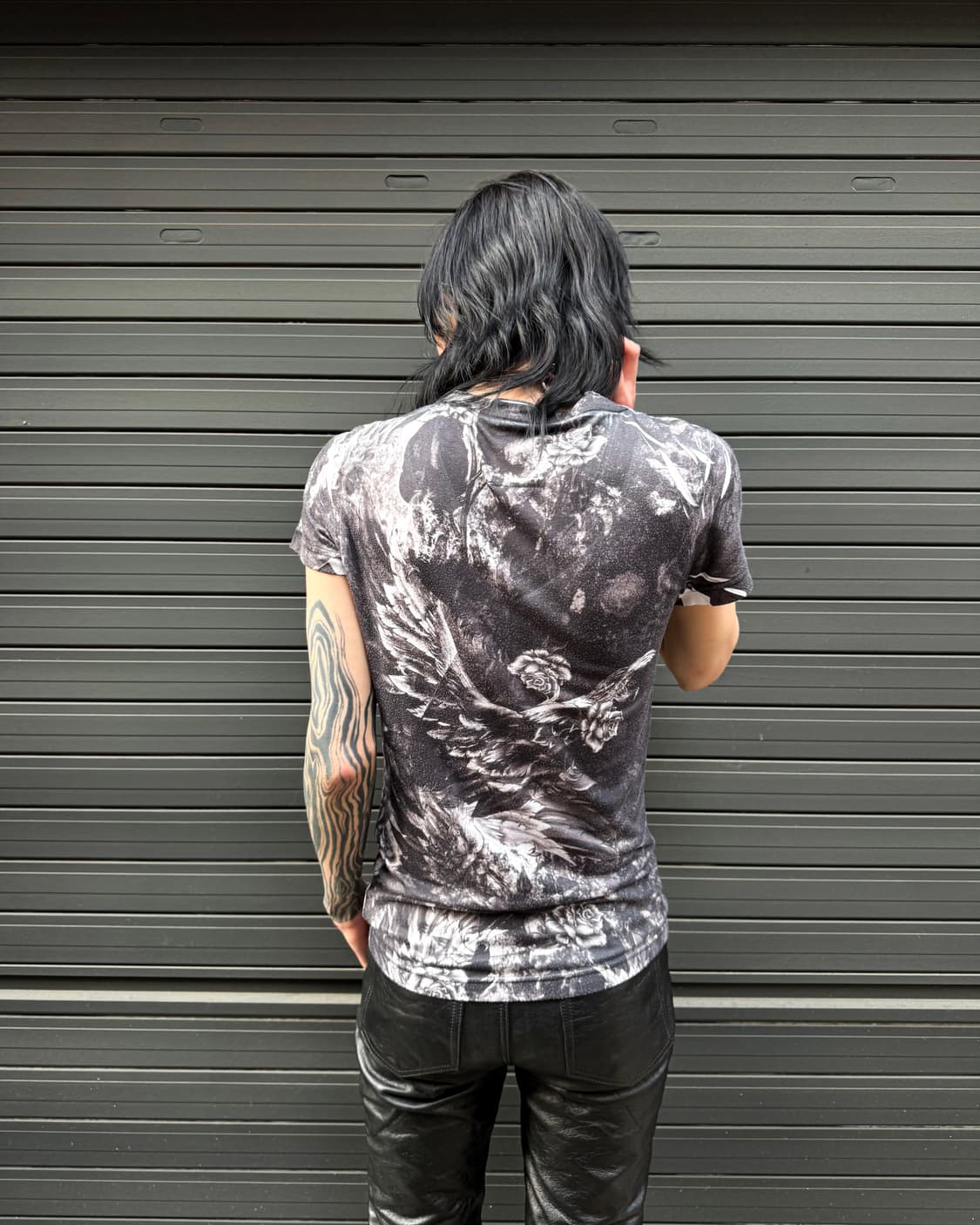 MIDAS – Angel Wing Graphic V-neck Tee 상품이미지5