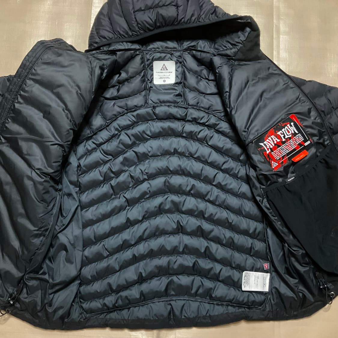 나이키 ACG 라바 플로우 경량패딩 L 상품이미지5