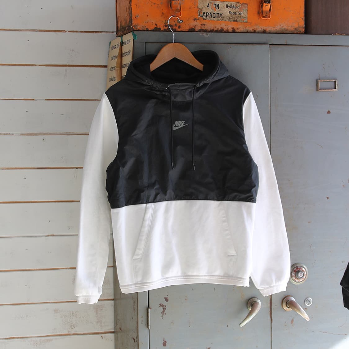 (착용컷) 나이키 후드 티셔츠 (남성용 95) 상품이미지1