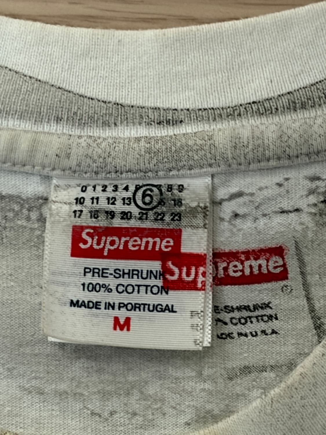 [M] 슈프림 x MM6 메종 마르지엘라 박스로고 티셔츠 화이트 상품이미지3