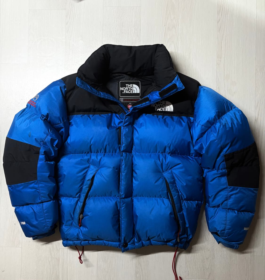 The North Face 서밋 시리즈 700 다운 자켓  상품이미지1