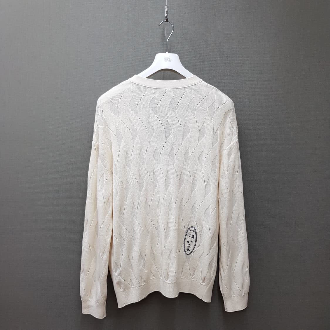 한섬 시스템옴므 2022 케이블 패턴 브이넥 니트 가디건 105사이즈 상품이미지4