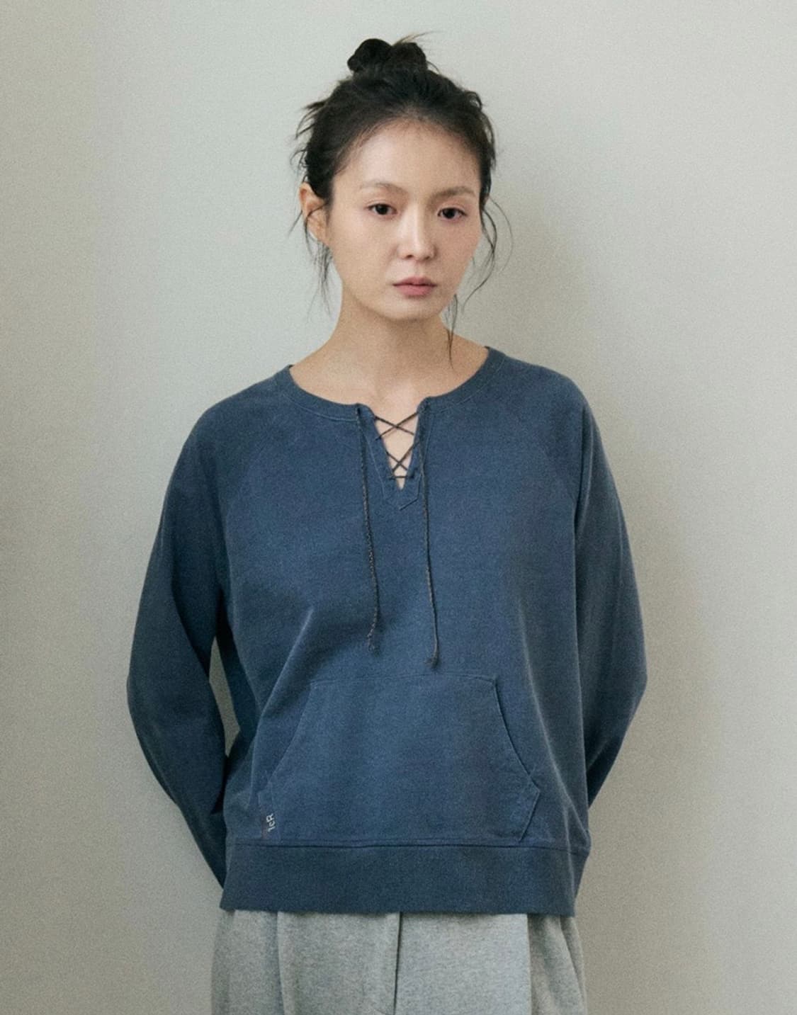 모노크롬 베키 티셔츠 상품이미지1