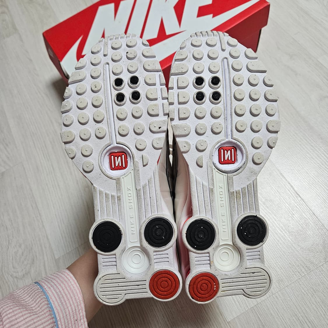 나이키 샥스 245mm 상품이미지5