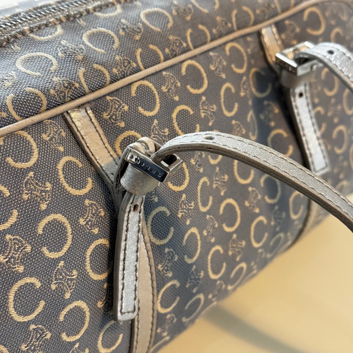 셀린느 실린더백 마카담 숄더백 (OS) 마카담 트리옹프 상품이미지2