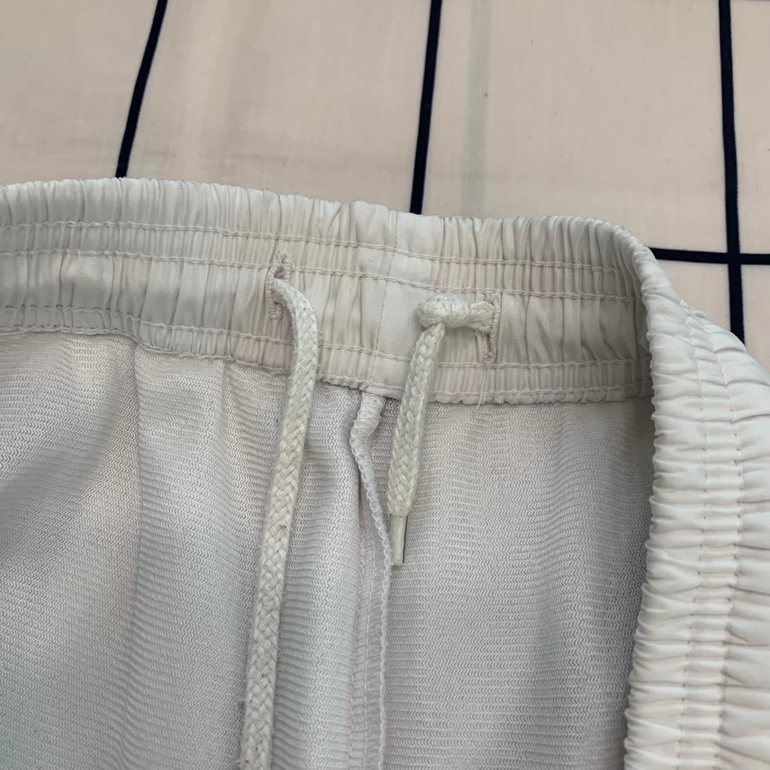 아디다스 화이트 조거팬츠 상품이미지5