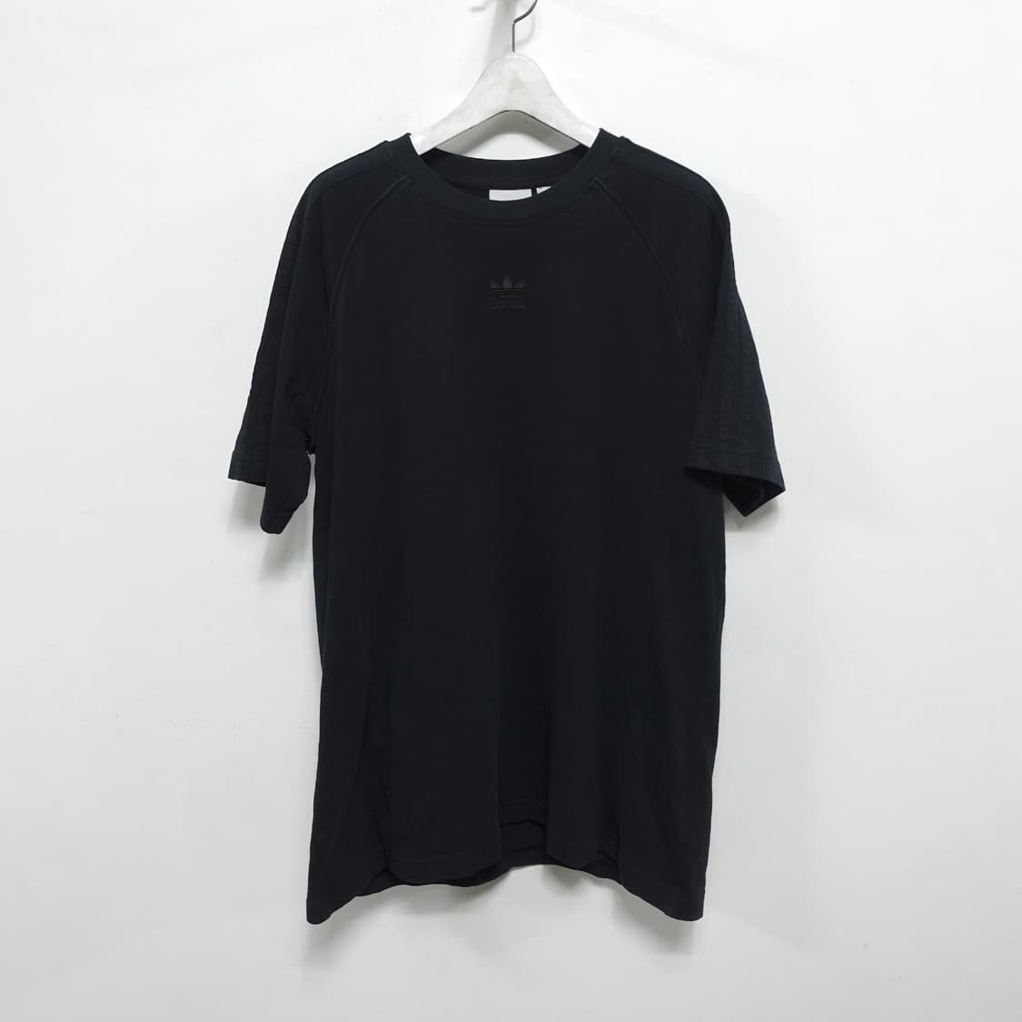 [L] ADIDAS 아디다스 에센셜 3S 파이어버드 로고 빅티셔츠 상품이미지2