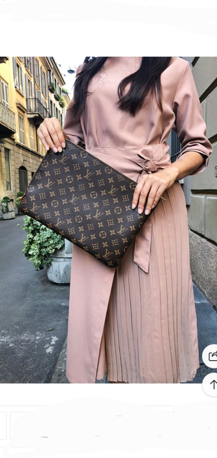 루이비통 에튀보야주MM 클러치/클러치백 새상품급 정품(감정서O) 상품이미지1