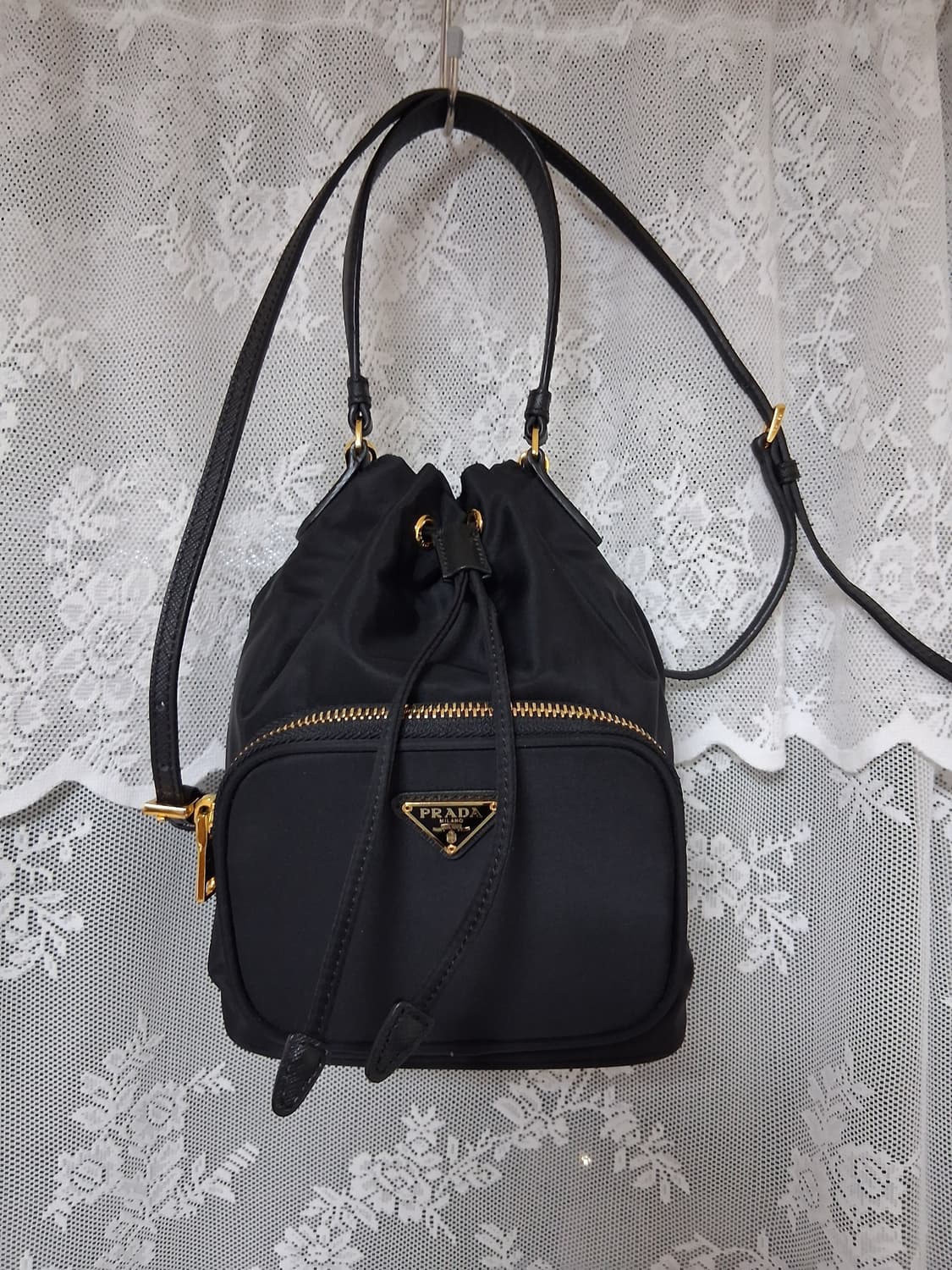 프라다 포코노 버킷백 상품이미지1