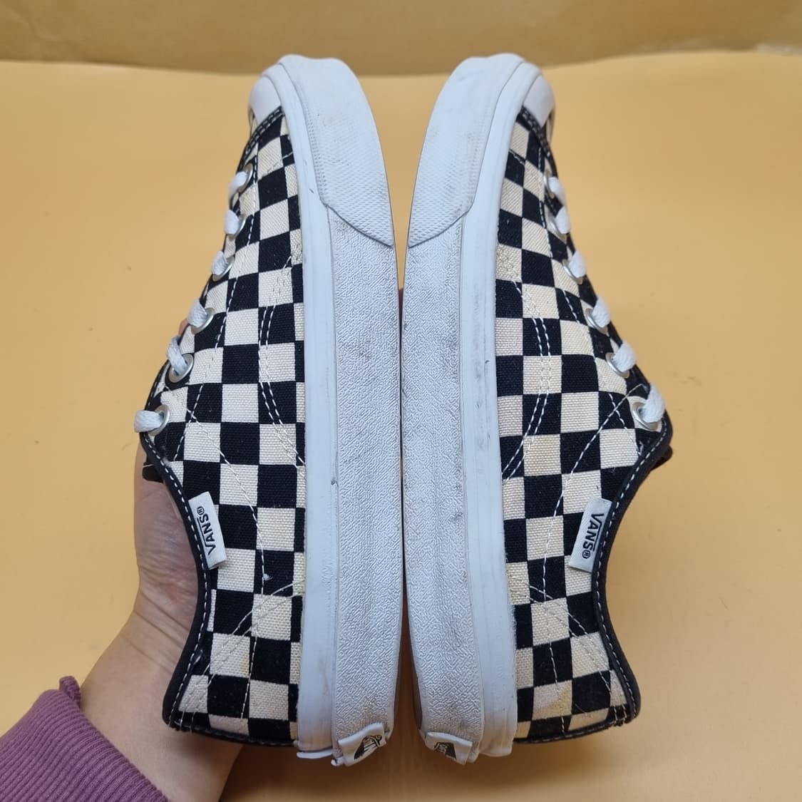 반스 식스티세븐 체크 여성스니커즈230  상품이미지5