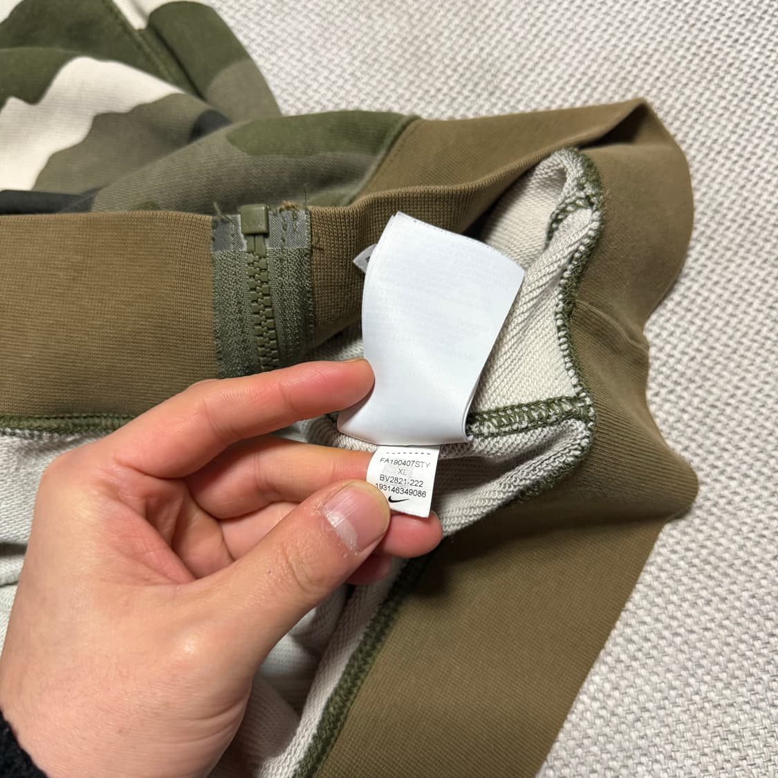 나이키 카모 패턴 후드집업 상품이미지5