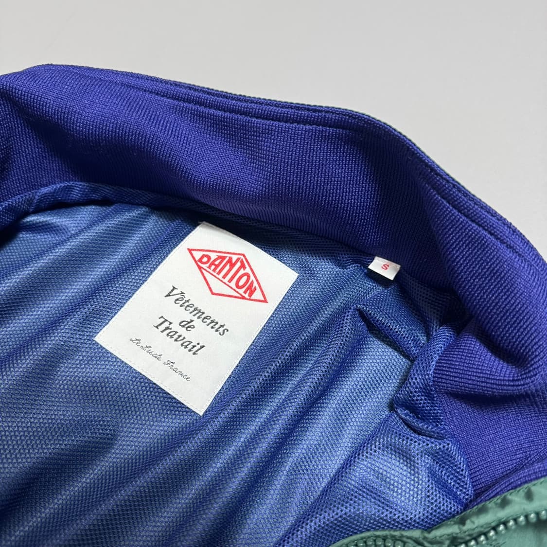 단톤(DANTON) 포레스트그린 나일론 하이넥 타페타 윈드브레이커 상품이미지3